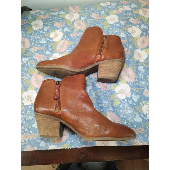 Frye Women's Ankle Boots Size 8.5M Cognac "Judith" Soft Leather Double Zip EUC - Picture 14 of 15